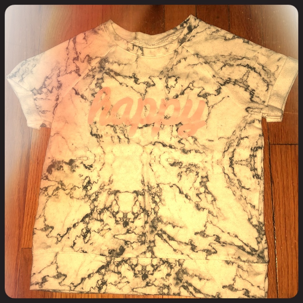 White marble tee.